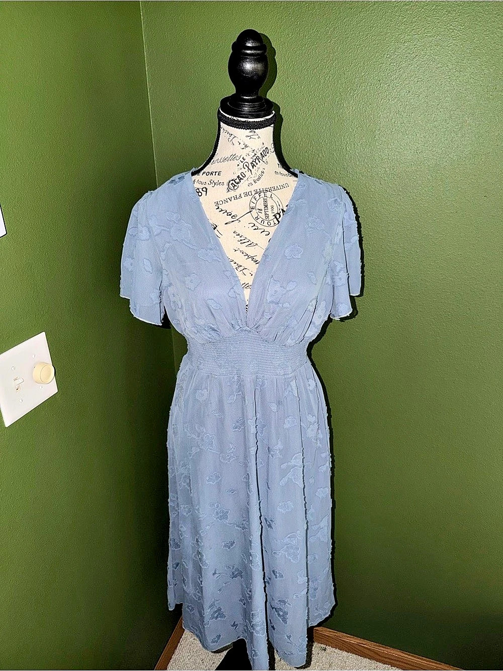 Baltic Born June Smocked Midi Dress in Blue Size Small Like New
